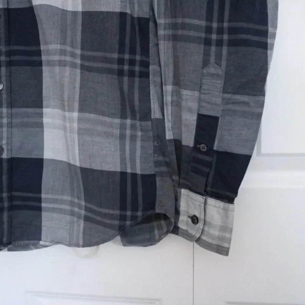 J.Crew Navy Grey Plaid Button Down Long Sleeve Shirt